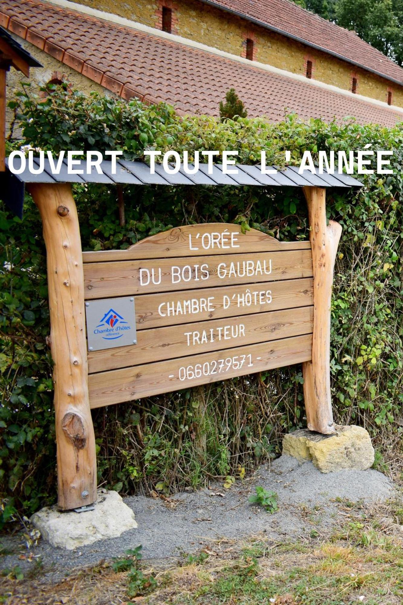 L'Oree Du Bois Gaubau Saint-Georges-sur-Layon Exteriér fotografie